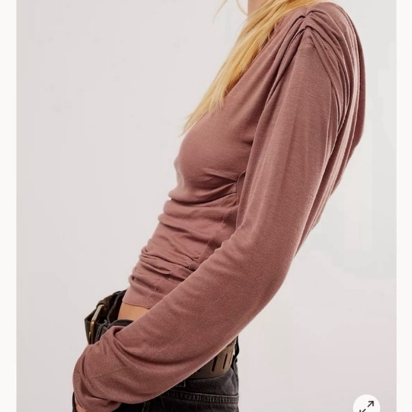 Free People Intimately Women's M Night We Met Long Sleeve Top NEW - Picture 3 of 11